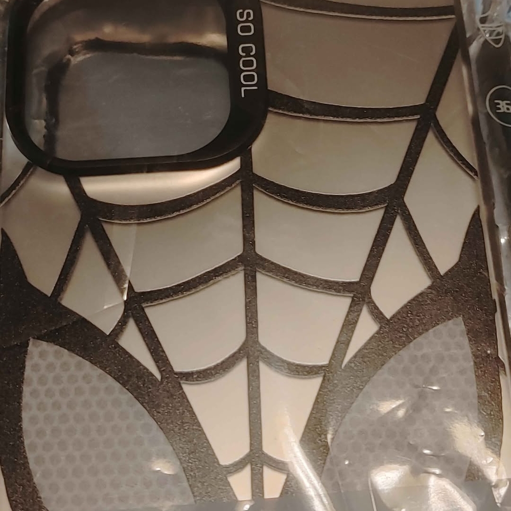 Spider Web Design Phone Case - Picture 3 of 4